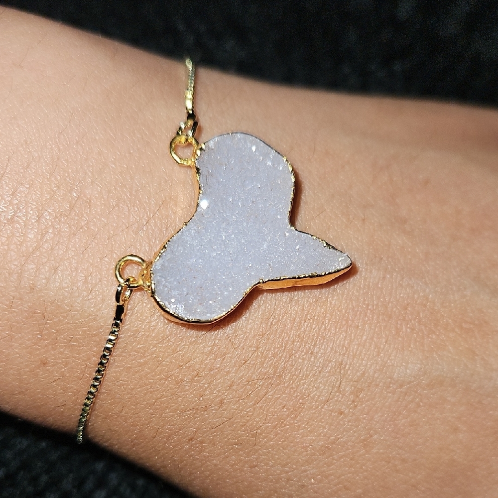 White and Gold Crystal Heart Bracelet